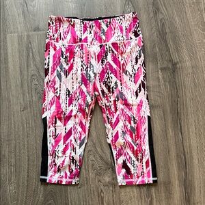 Victoria's Secret Pink and Black Patterned Leggings